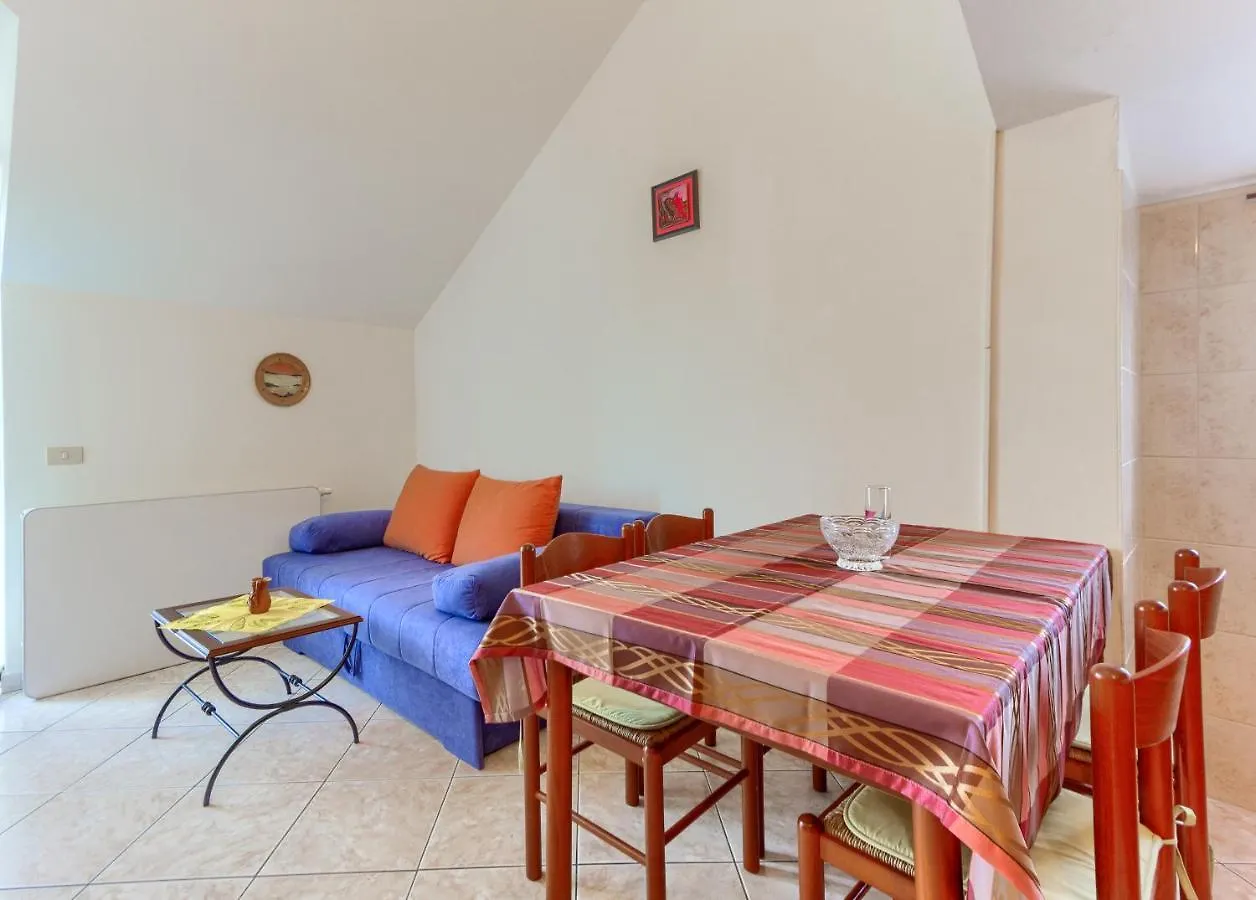 Apartment Villa Vittorio Seget Vranjica