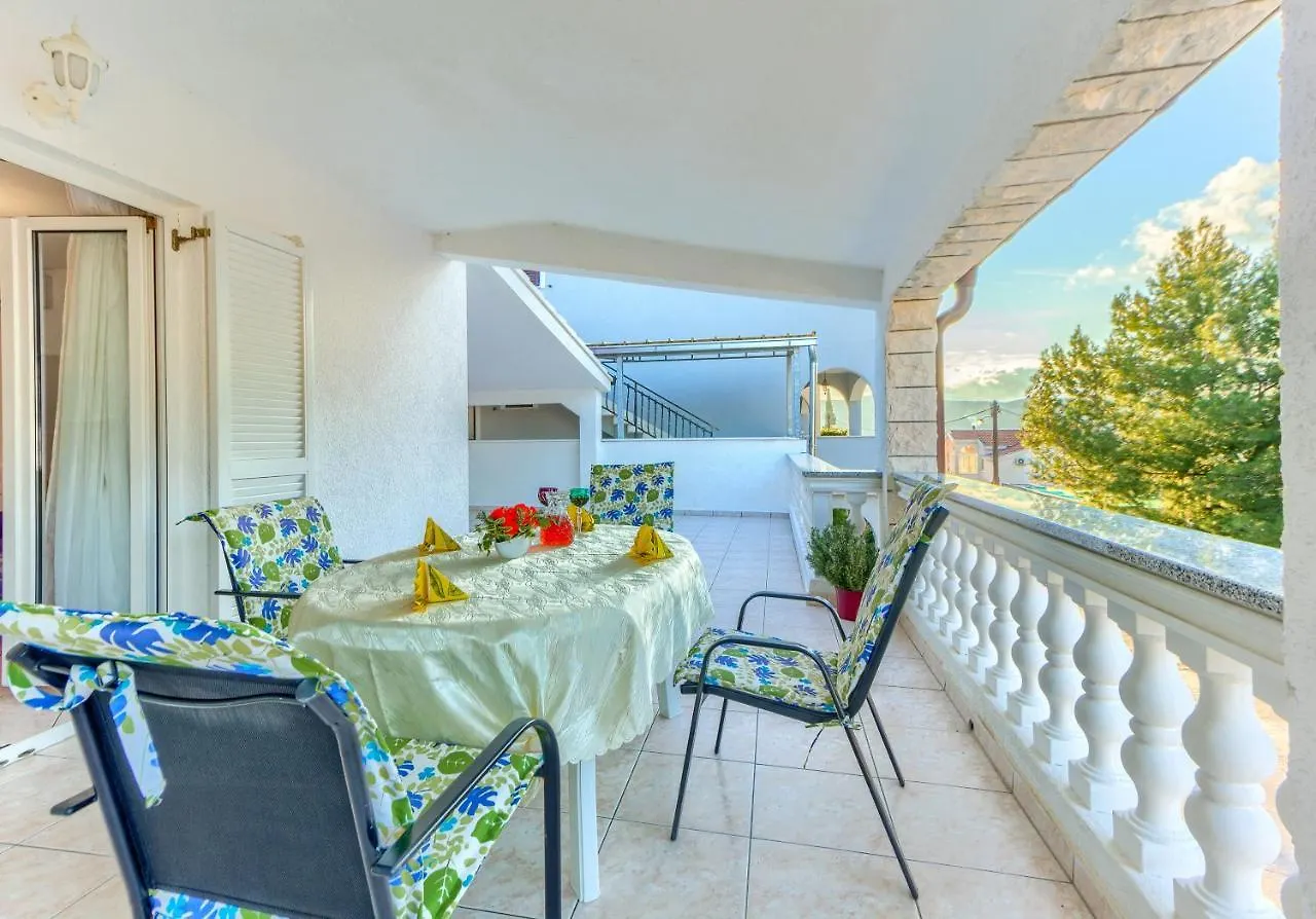Apartment Villa Vittorio Seget Vranjica